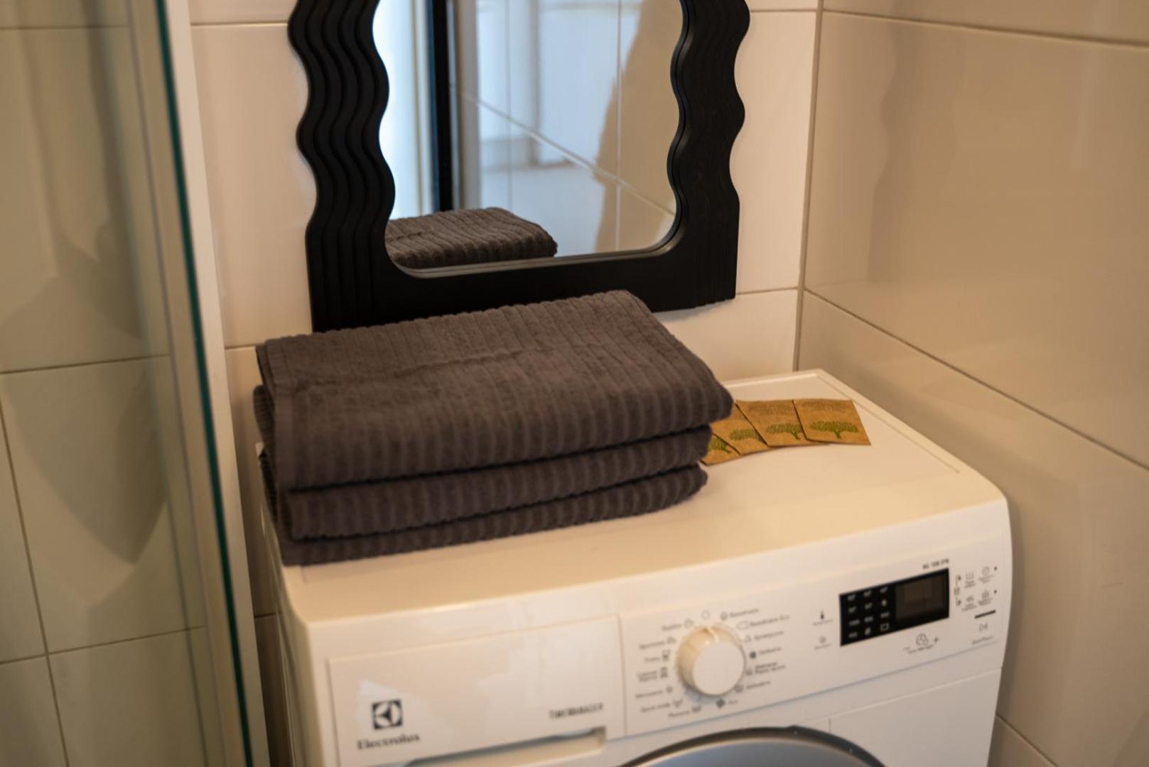 Powisle - 8th Floor With Balcony - By Rentujemy Apartamento