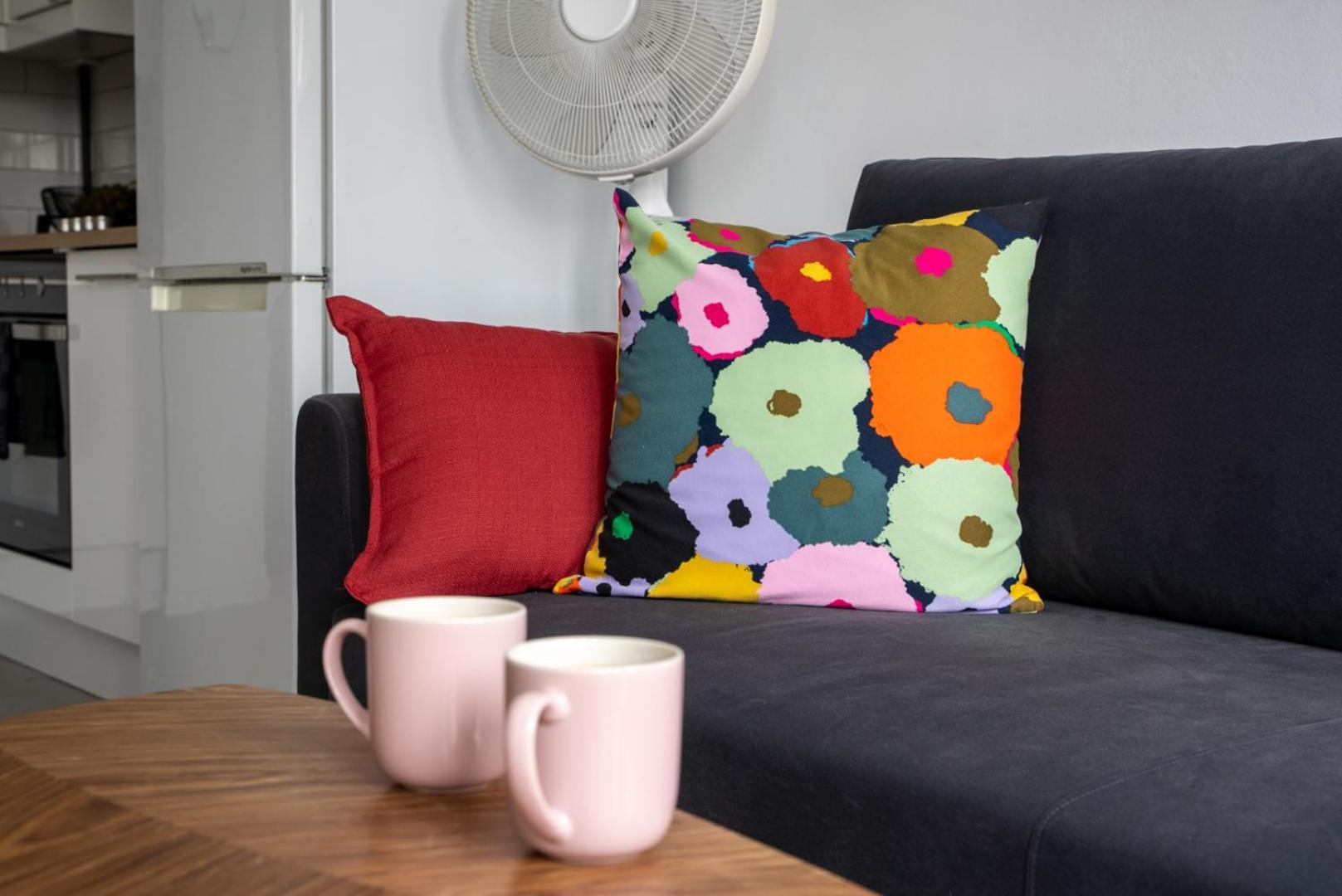 Apartamento Powisle - 8th Floor With Balcony - By Rentujemy Varsovia